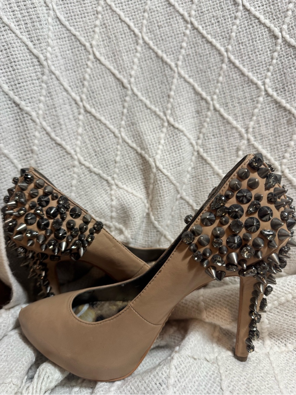 Sam Edelman Beige Pumps with Gunmetal Studded Heel